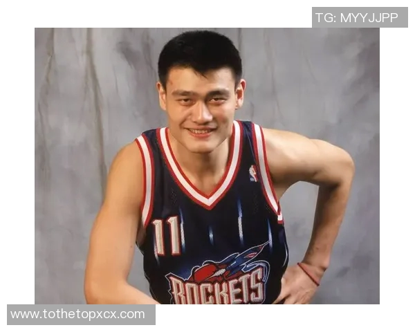 姚明头身比例揭秘:如何影响篮球运动员的身材与表现 姚明头身比例揭秘:如何影响篮球运动员的身材与表现