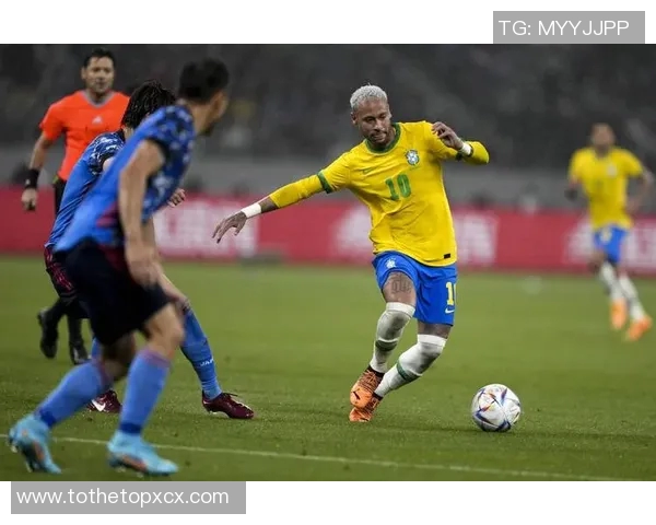 足球明星们纷纷表达对内马尔的喜爱与赞赏，展现足球界的友谊与团结